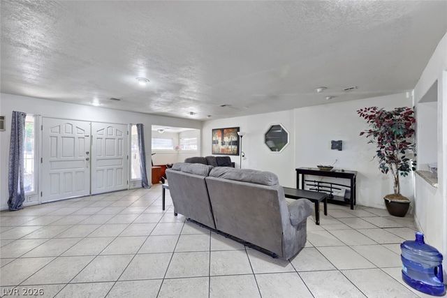 1221 South 17th Street, Las Vegas, NV 89104