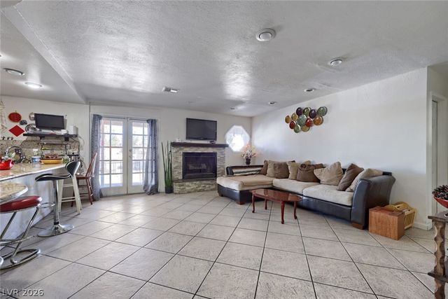 1221 South 17th Street, Las Vegas, NV 89104
