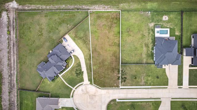 3158 W Tower Circle, Santa Fe, TX 77517