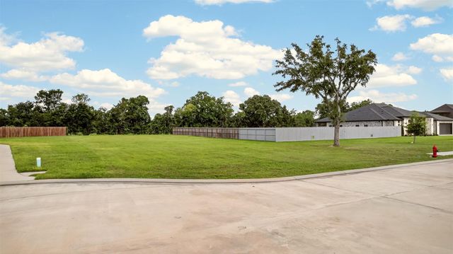 3158 W Tower Circle, Santa Fe, TX 77517