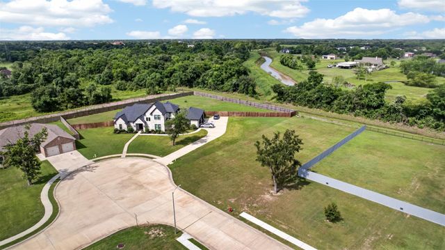 3158 W Tower Circle, Santa Fe, TX 77517