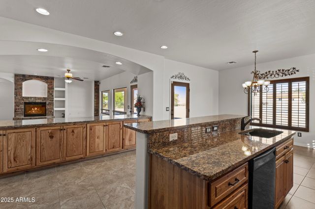 19880 W DESERT VIEWS Drive, Casa Grande, AZ 85122