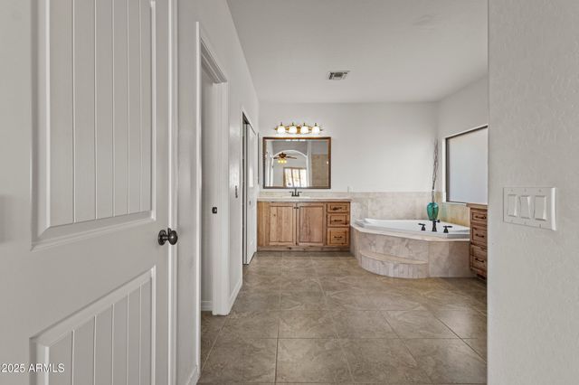 19880 W DESERT VIEWS Drive, Casa Grande, AZ 85122