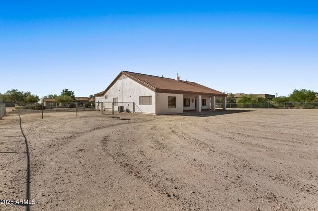 19880 W DESERT VIEWS Drive, Casa Grande, AZ 85122