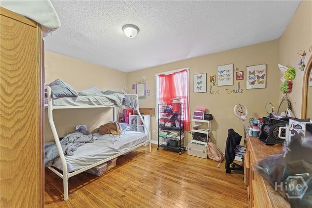 52 S Parkwood, Savannah, GA 31404