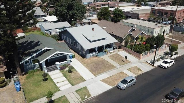 1027 W 46th Street, Los Angeles, CA 90037