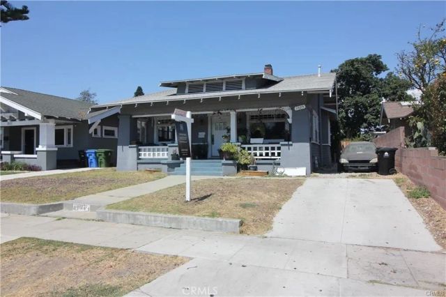 1027 W 46th Street, Los Angeles, CA 90037