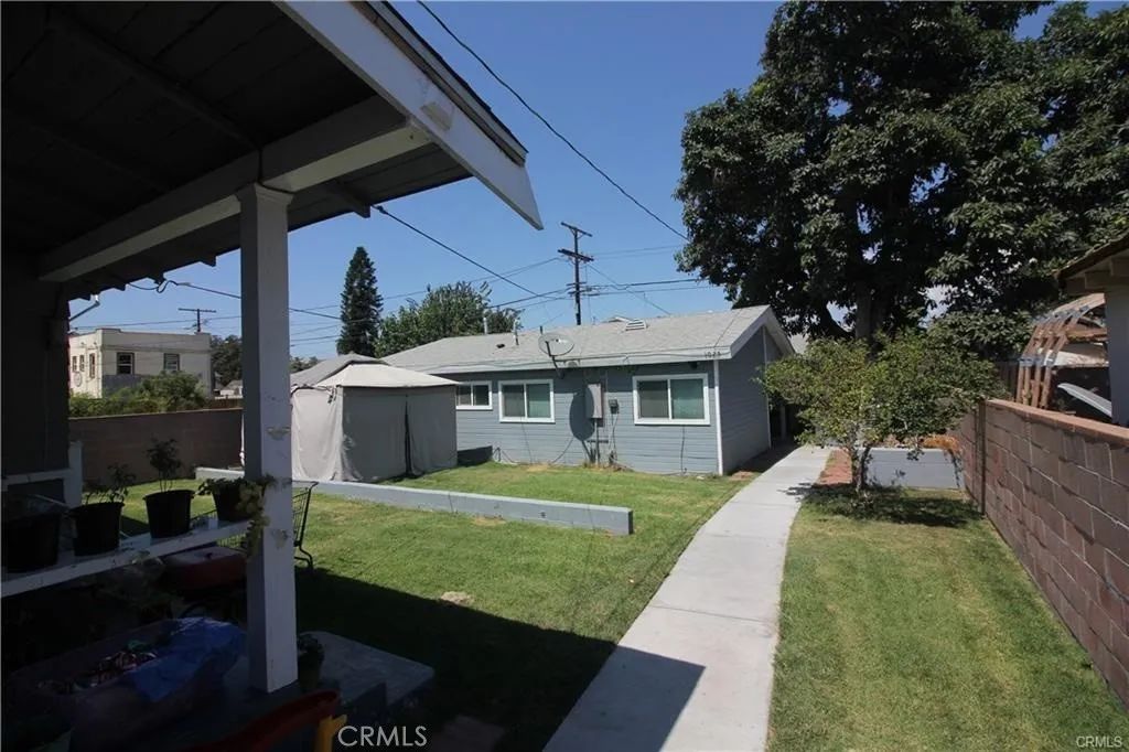 1027 W 46th Street, Los Angeles, CA 90037