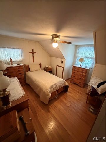 1227 Hillview Drive, Utica, NY 13501