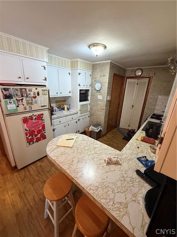 1227 Hillview Drive, Utica, NY 13501