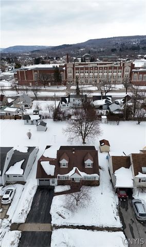 1227 Hillview Drive, Utica, NY 13501