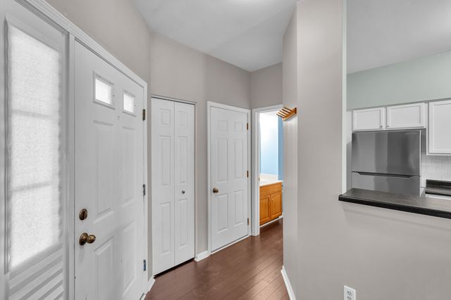 1506 Cottonwood Trail, Yorkville, IL 60560