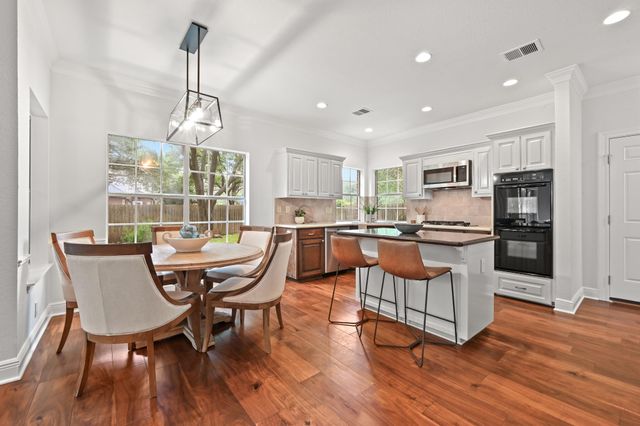 4030 Shavano DR, Austin, TX 78749