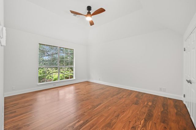 4030 Shavano DR, Austin, TX 78749