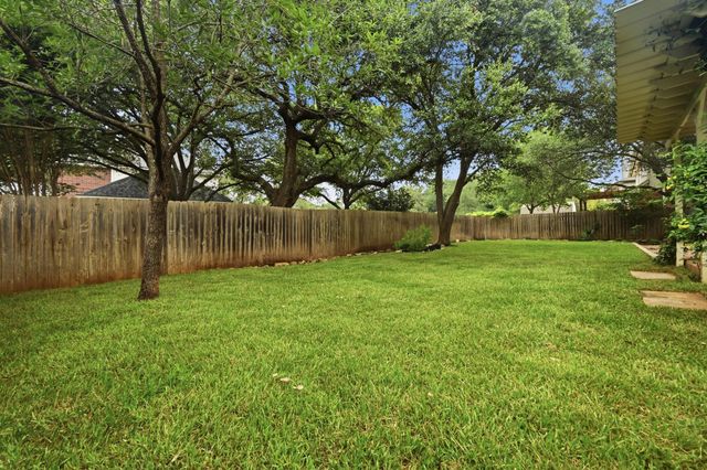 4030 Shavano DR, Austin, TX 78749