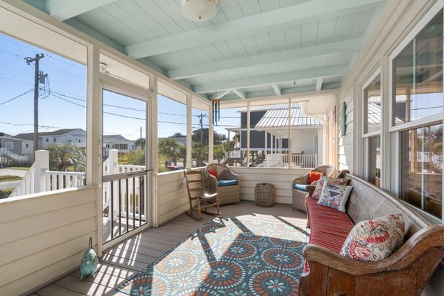 314 Dogwood Dr. S, Garden City Beach, SC 29576