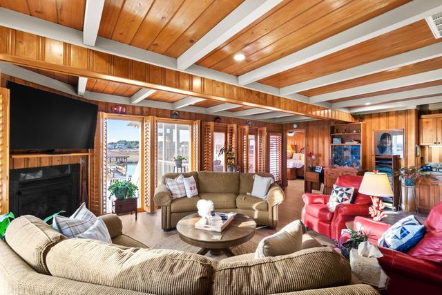 314 Dogwood Dr. S, Garden City Beach, SC 29576