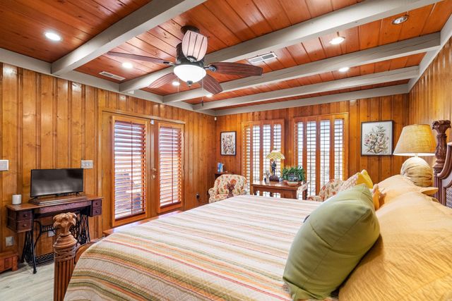 314 Dogwood Dr. S, Garden City Beach, SC 29576