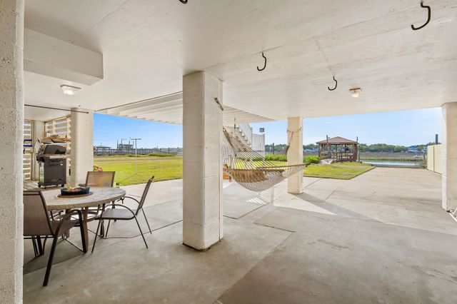 314 Dogwood Dr. S, Garden City Beach, SC 29576