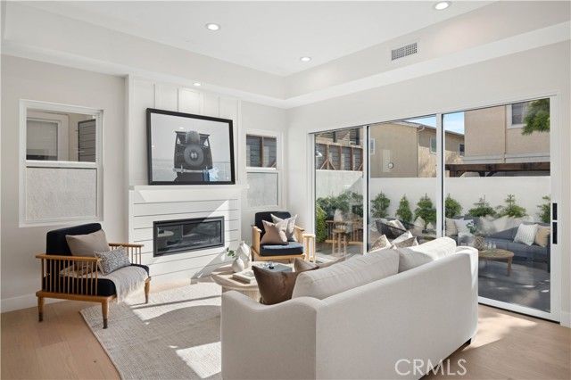 1304 Blossom Lane, Redondo Beach, CA 90278