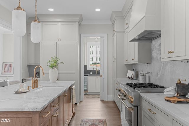 2623 Marchmont Street, Raleigh, NC 27608