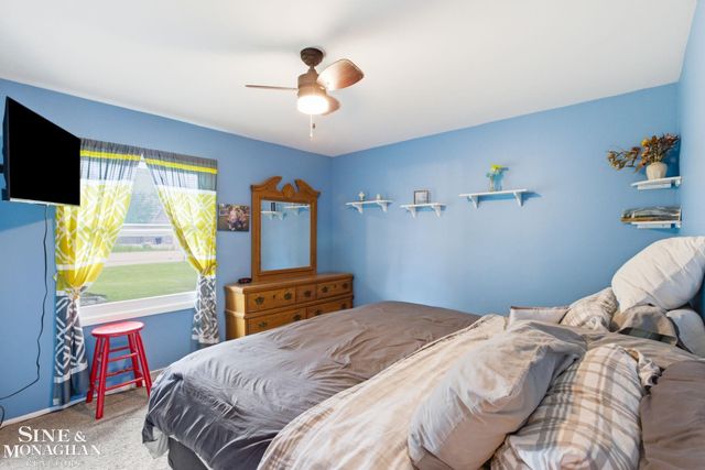 660 Range Road, Marysville, MI 48040
