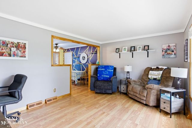 660 Range Road, Marysville, MI 48040