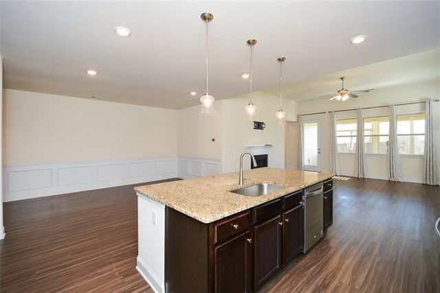 146 Rolling Hills Place, Canton, GA 30114