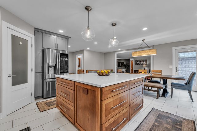 9083 Warner Road, Saline, MI 48176