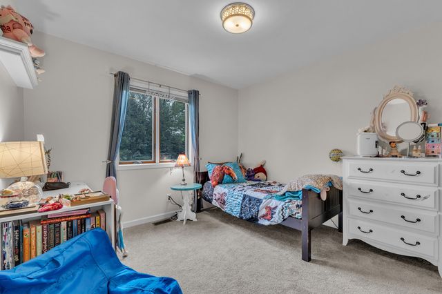 9083 Warner Road, Saline, MI 48176