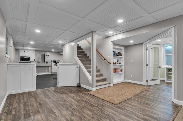 9083 Warner Road, Saline, MI 48176