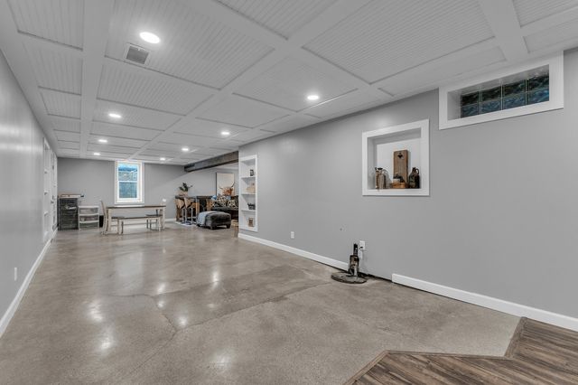 9083 Warner Road, Saline, MI 48176