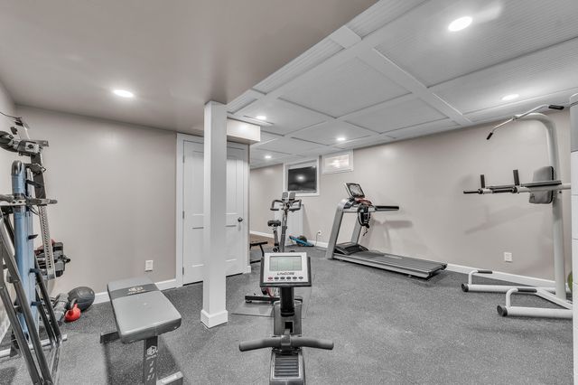 9083 Warner Road, Saline, MI 48176