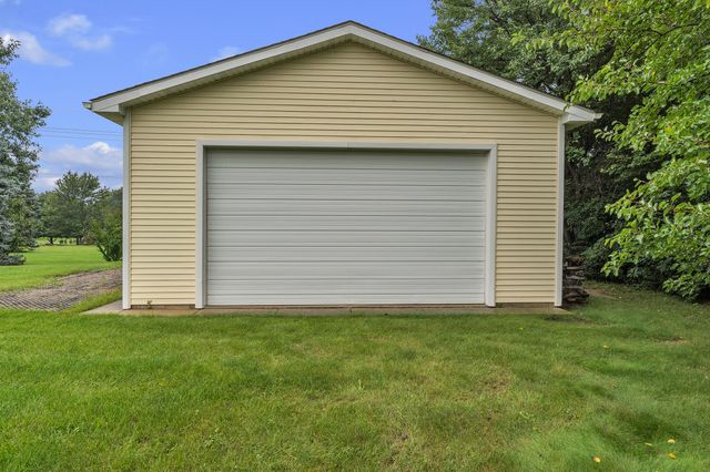 9083 Warner Road, Saline, MI 48176