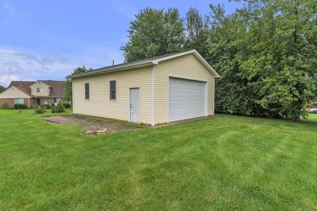 9083 Warner Road, Saline, MI 48176