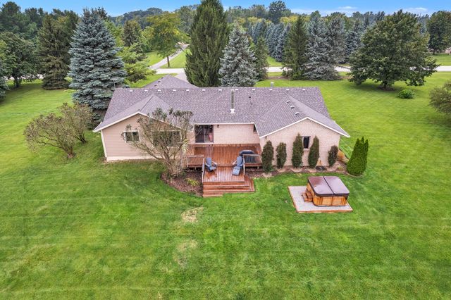 9083 Warner Road, Saline, MI 48176
