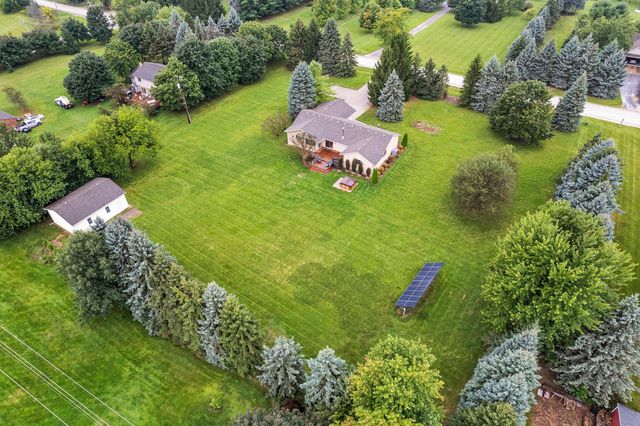 9083 Warner Road, Saline, MI 48176