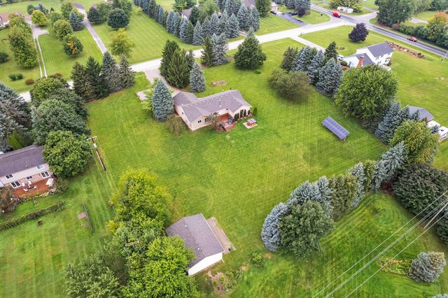 9083 Warner Road, Saline, MI 48176