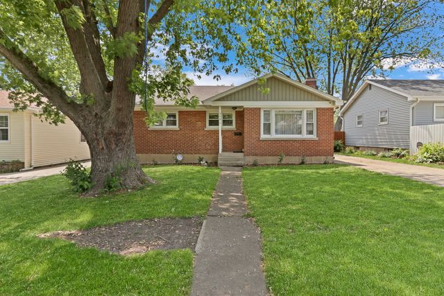 308 Dalton Avenue, Mundelein, IL 60060