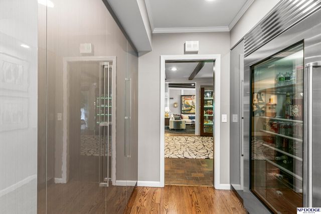 6724 Davenport Street, Omaha, NE 68132