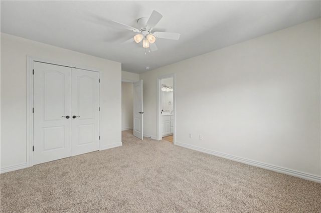 708 NE Essex Court, Bentonville, AR 72712