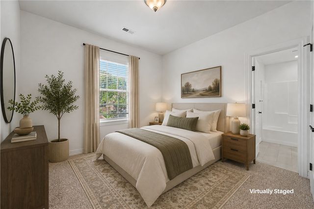 708 NE Essex Court, Bentonville, AR 72712
