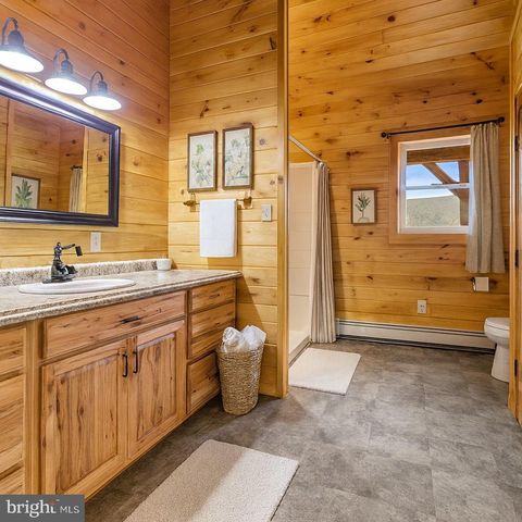 107 LINKIN PARK DR, Spring Mills, PA 16875