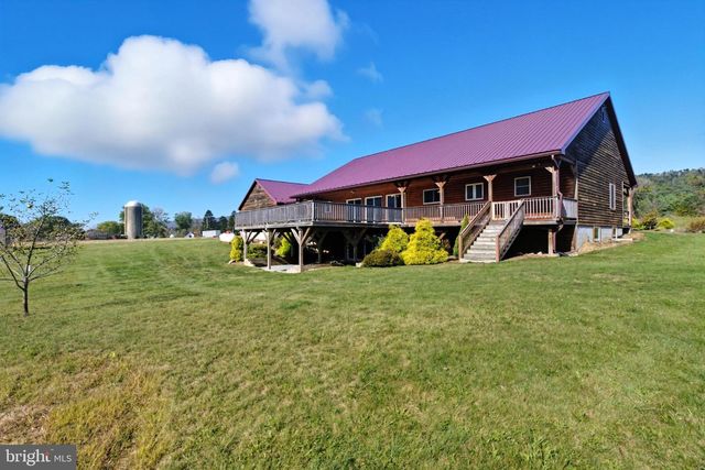 107 LINKIN PARK DR, Spring Mills, PA 16875