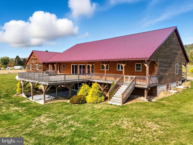 107 LINKIN PARK DR, Spring Mills, PA 16875