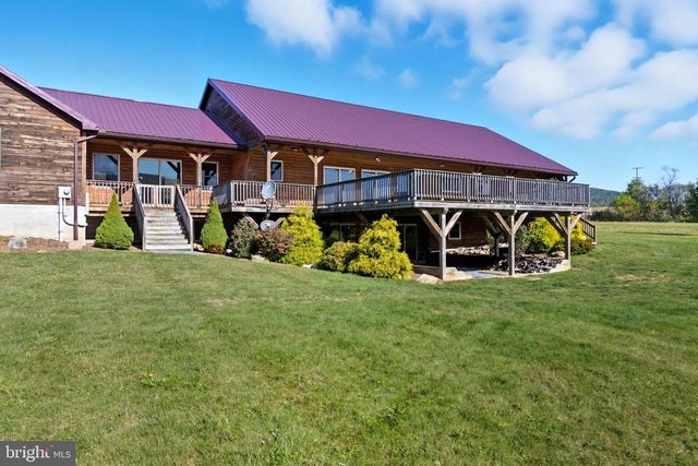 107 LINKIN PARK DR, Spring Mills, PA 16875