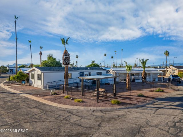 2305 W Ruthrauff Road, Tucson, AZ 85705