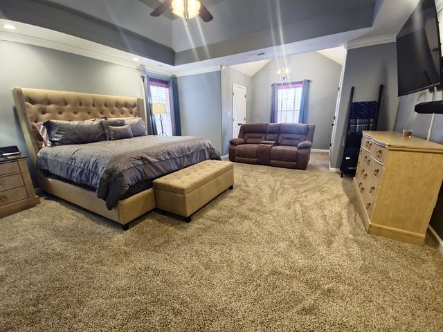 1325 Winterset Dr, Clarksville, TN 37040