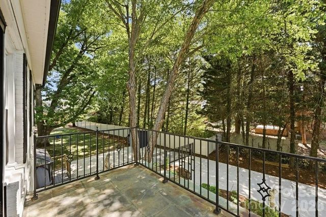 4341 Old Saybrook Court, Charlotte, NC 28211