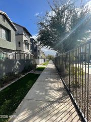 300 N GILA SPRINGS Boulevard 114, Chandler, AZ 85226